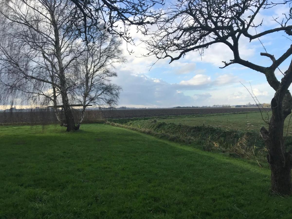 Slapen Bij De Zeeuwse Lala Bed & Breakfast IJzendijke ภายนอก รูปภาพ