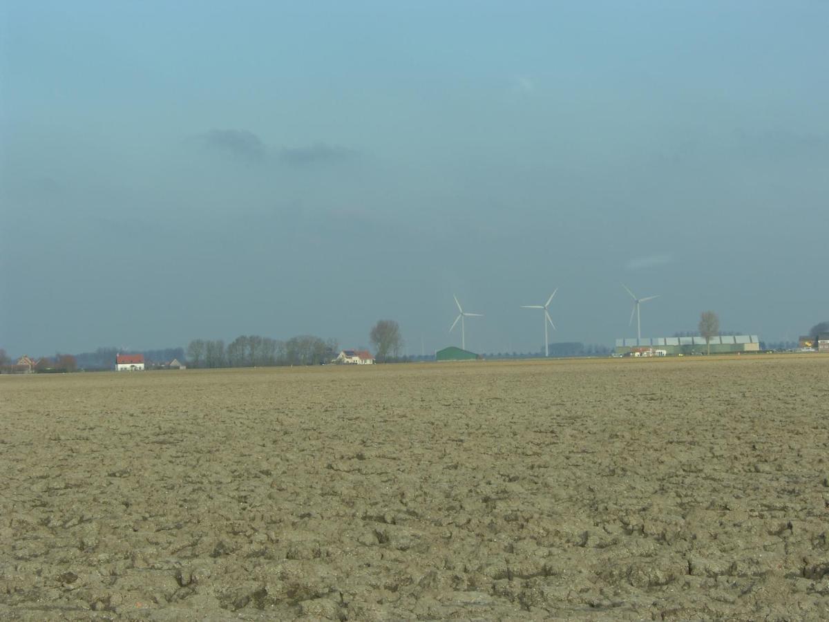 Slapen Bij De Zeeuwse Lala Bed & Breakfast IJzendijke ภายนอก รูปภาพ